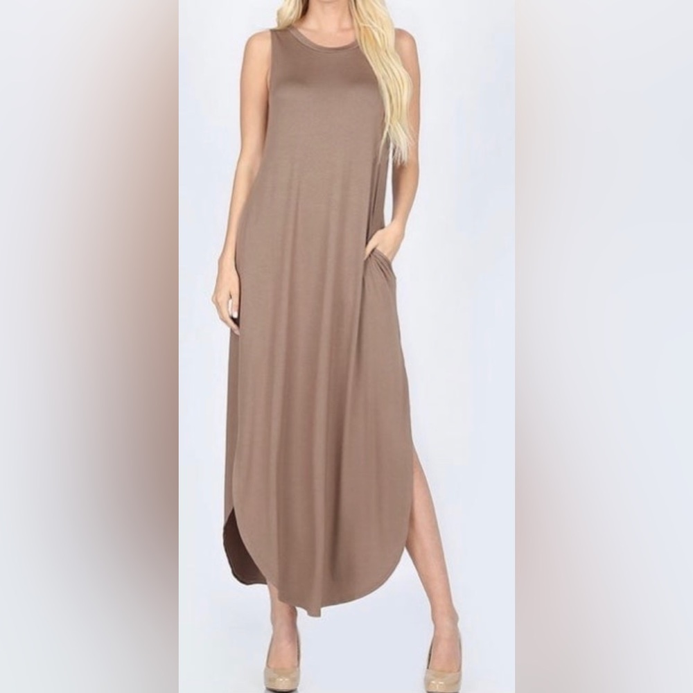 #300 - Zenana Brand Sleeveless Curved Hem Maxi Tank Dress Mocha Brown, SIZE 1X